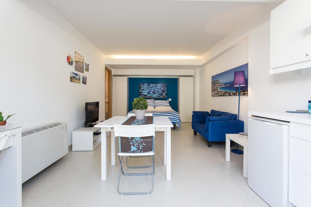 Mondello Suites Feels Like Home Exterior photo