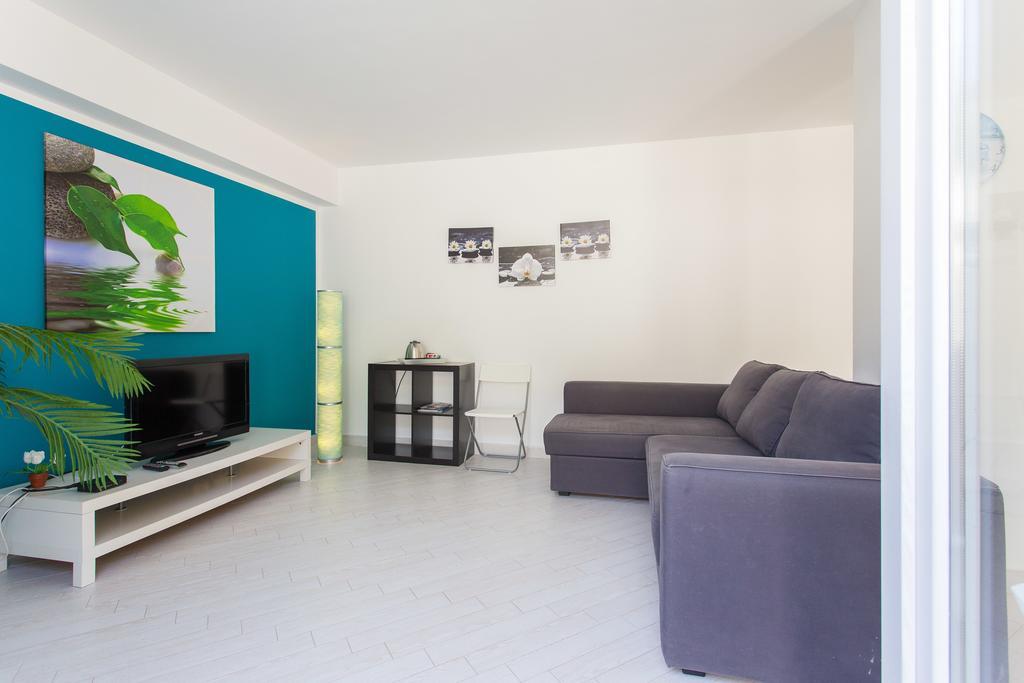 Mondello Suites Feels Like Home Exterior photo